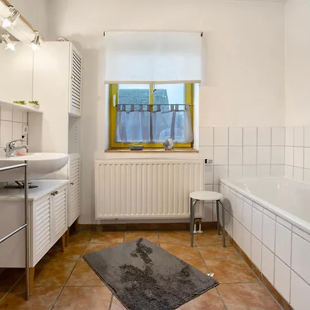 Poggenkrug Halbsguth 公寓 沃尔加斯特